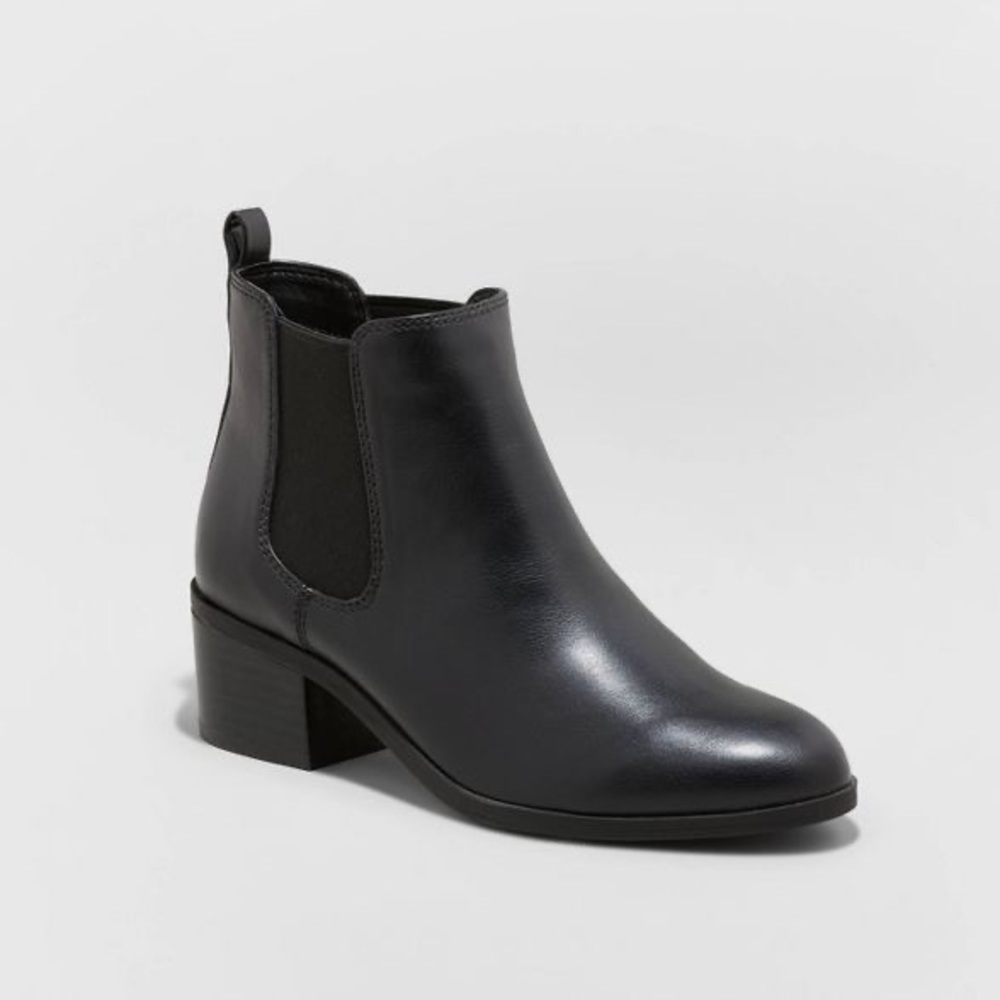 black leather heeled Chelsea booties